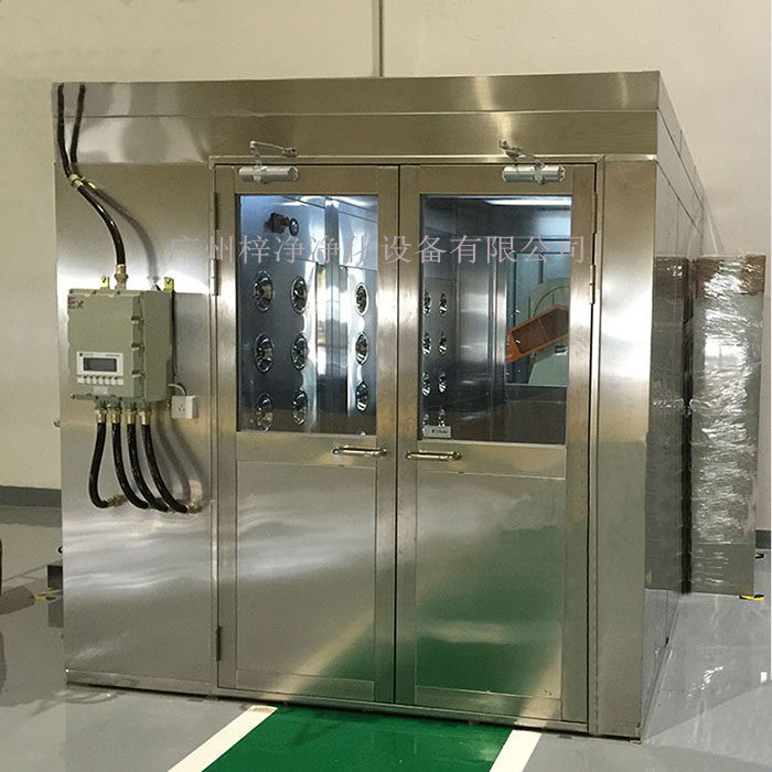 防爆風(fēng)淋室電箱安裝(電箱可以按用戶要求位置安裝) 防爆風(fēng)淋室電箱安裝(電箱可以按用戶要求位置安裝)