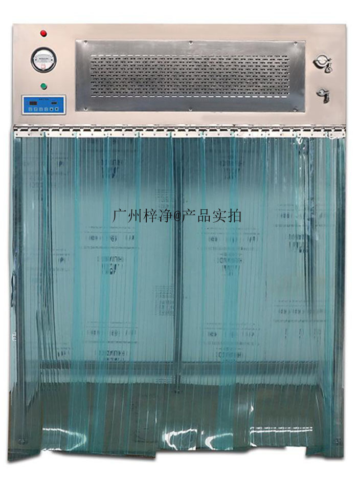 層流罩在潔凈室的建設(shè)和維護(hù)中，層流罩是必不可少的。