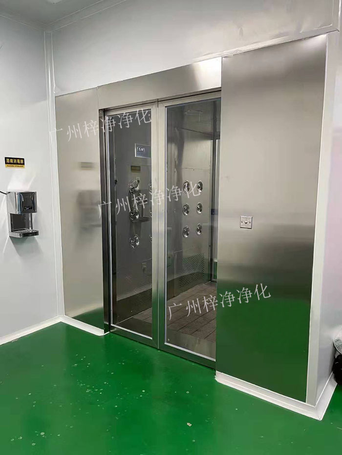 無塵車間專用全自動感應(yīng)風(fēng)淋室有什么特點？